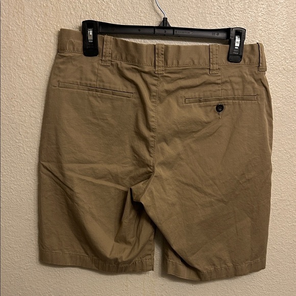 J Crew Men Stretch Bermuda Tan Shorts Waist 30 - Picture 3 of 4